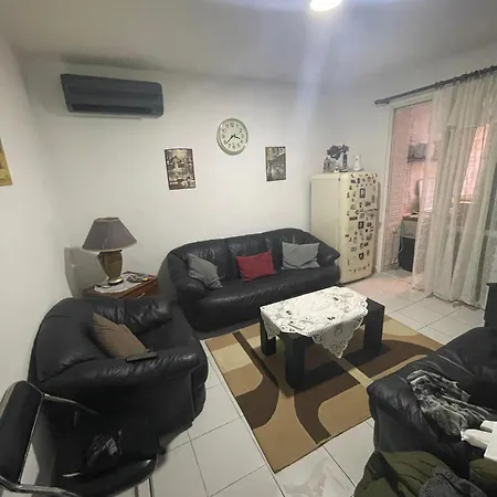 Chill Inn, In 2 Bedroom Flat