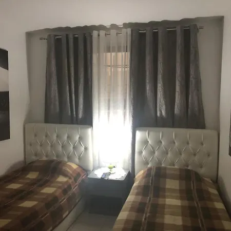 Chill Inn, In 2 Bedroom Flat * Tirana