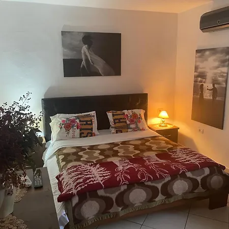 Entire Flat For You, In Center * Tirana